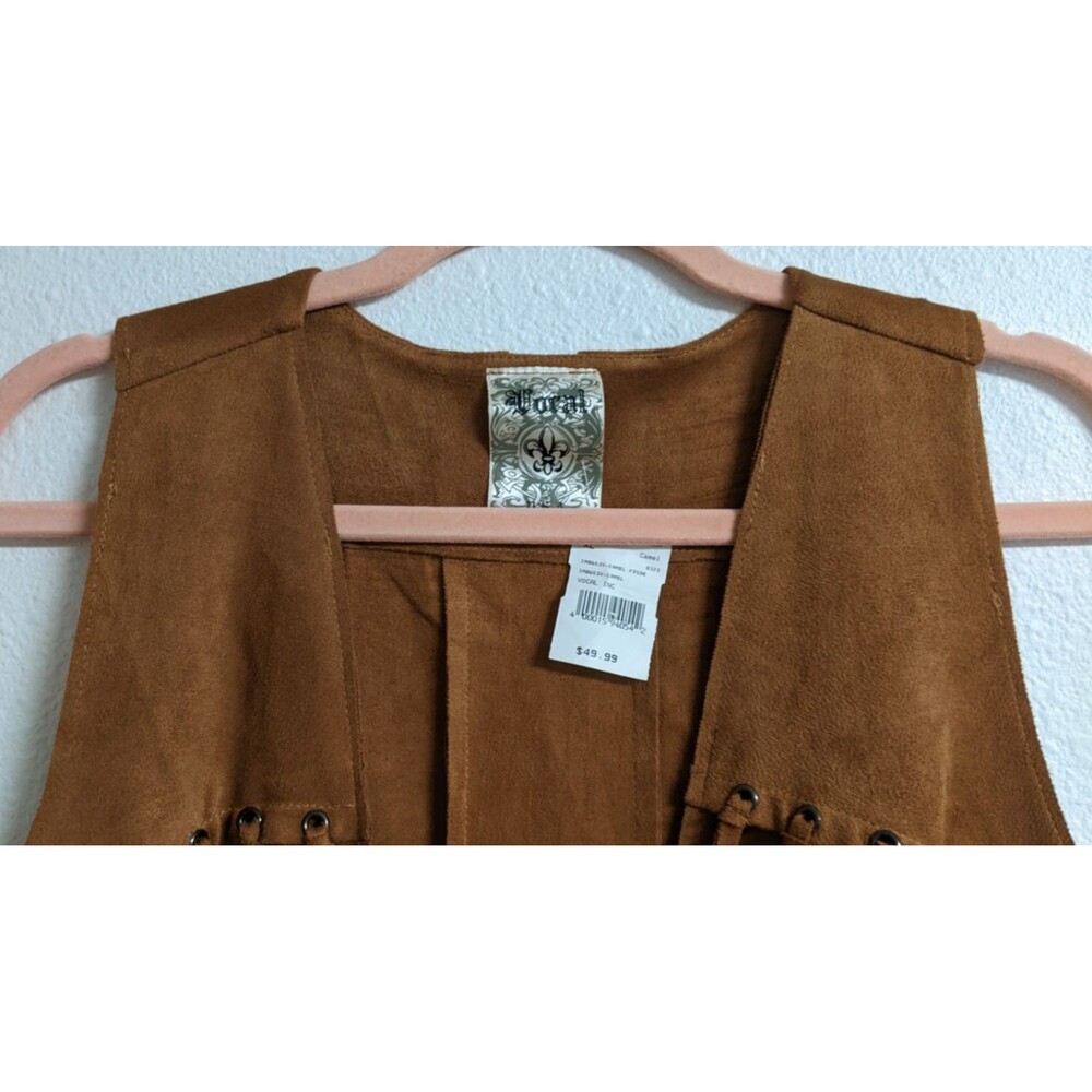 NWT-Boot Barn VOCAL Eyelet Fringe Camel Women's Vest Faux Suede XL NEW!!! $49.99 - Picture 6 of 12
